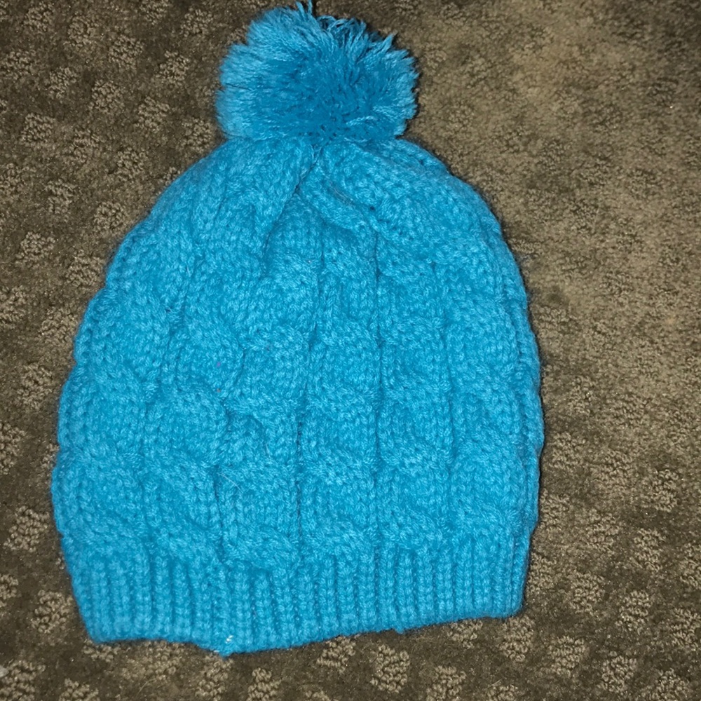 blue knit beanie